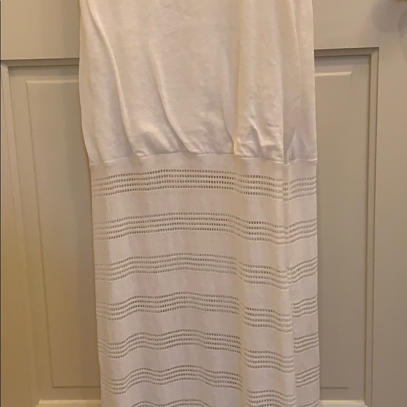 Dress - Picture 6 of 6